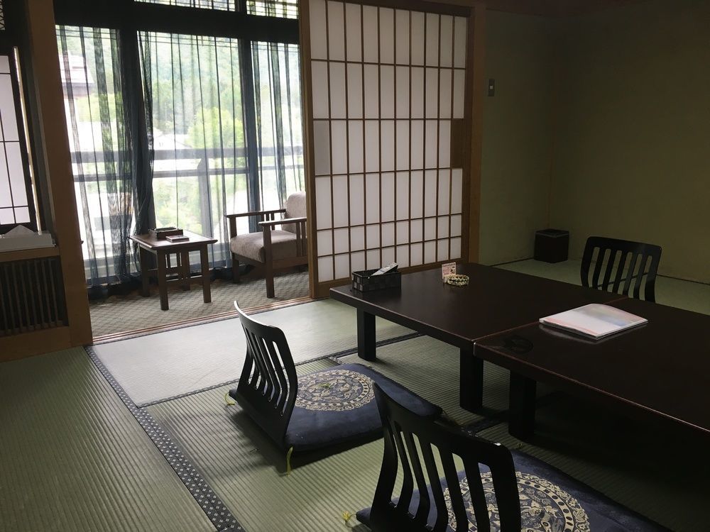 Okada Ryokan Warakutei Τακαγιάμα Εξωτερικό φωτογραφία
