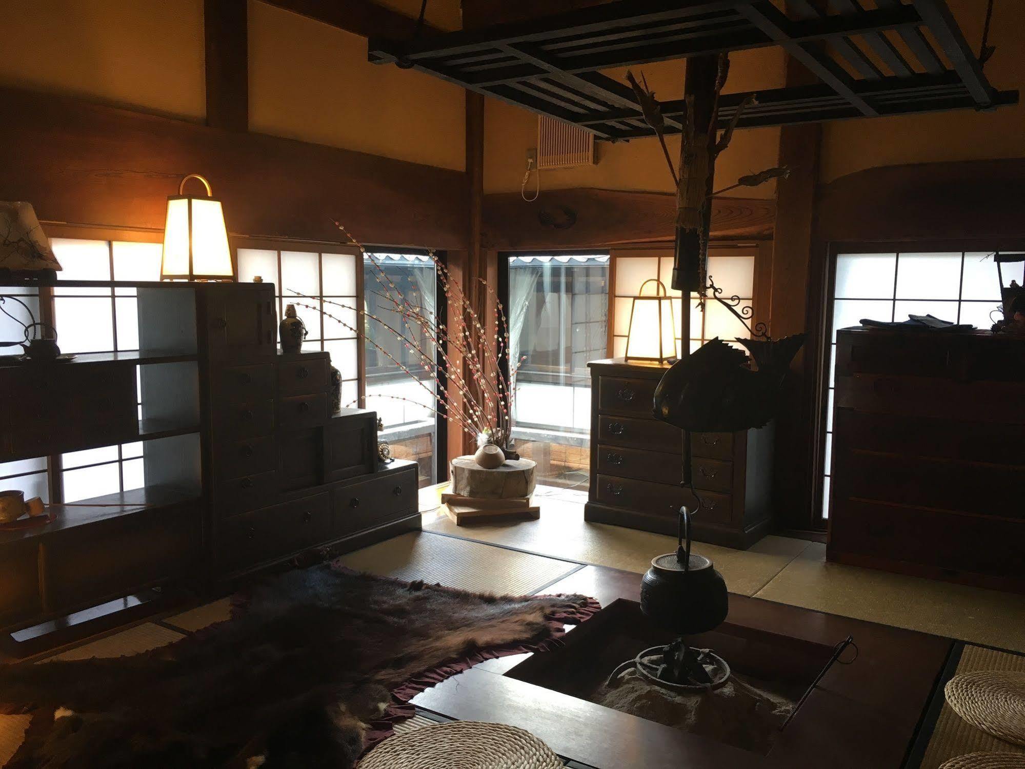 Okada Ryokan Warakutei Τακαγιάμα Εξωτερικό φωτογραφία