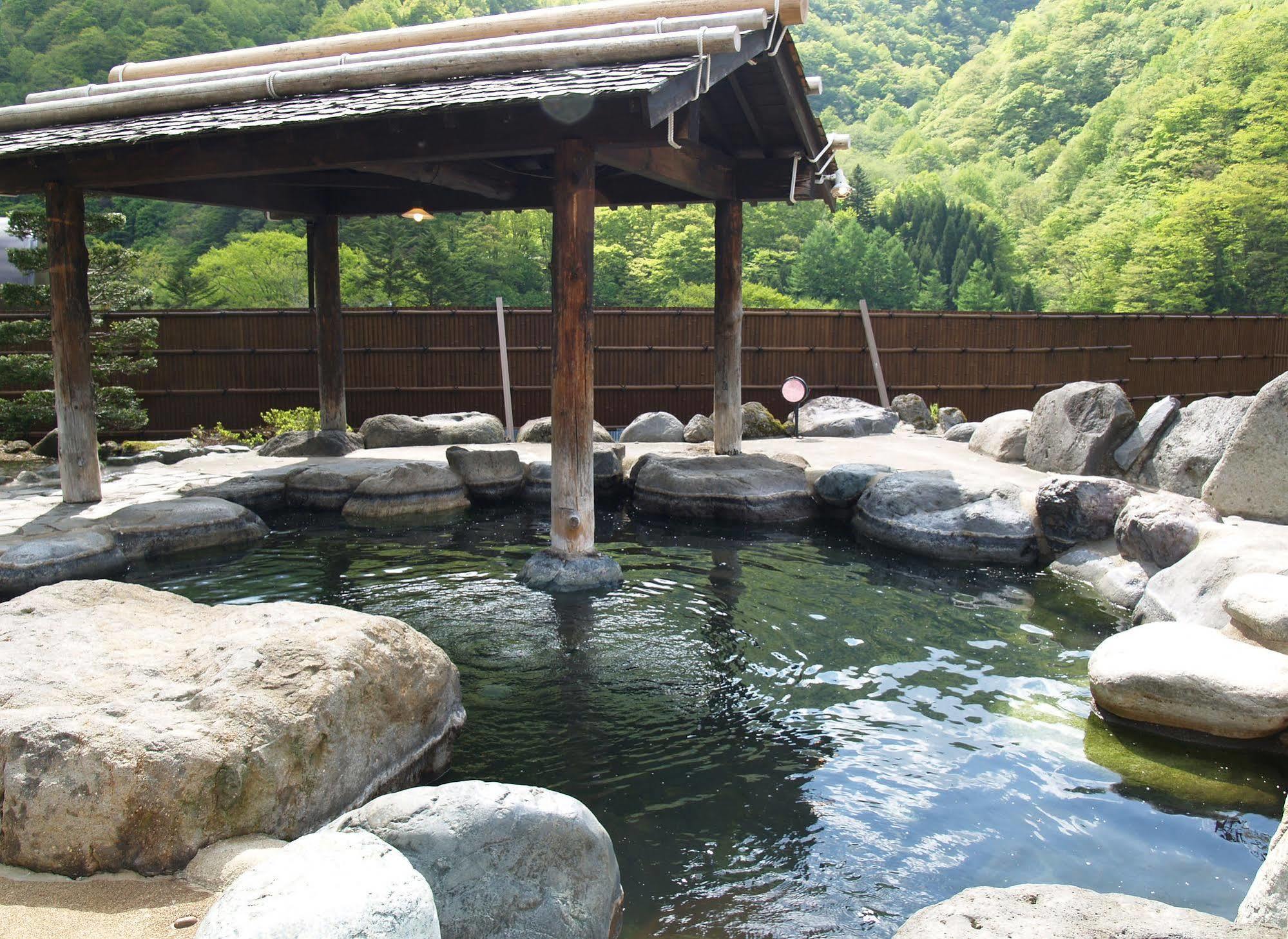 Okada Ryokan Warakutei Τακαγιάμα Εξωτερικό φωτογραφία
