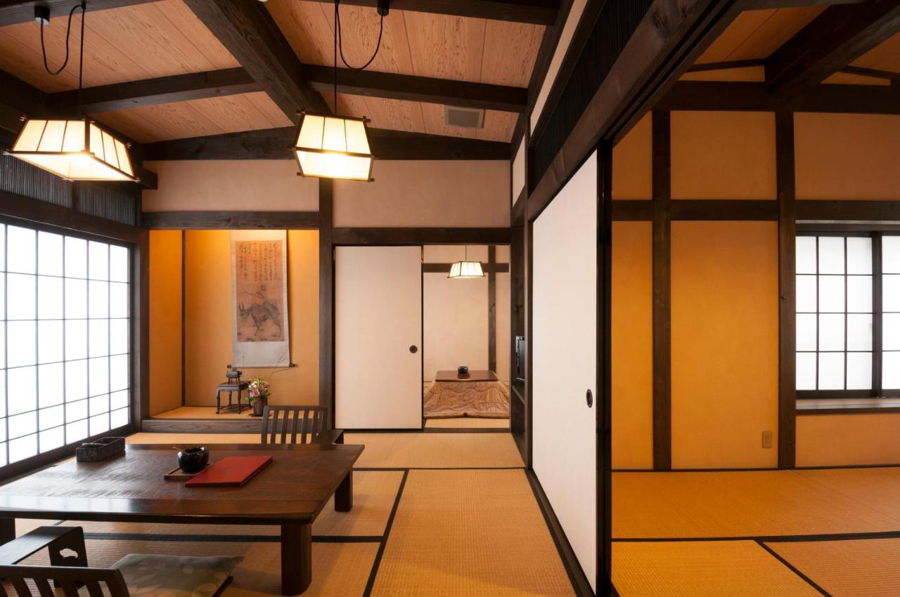 Okada Ryokan Warakutei Τακαγιάμα Εξωτερικό φωτογραφία
